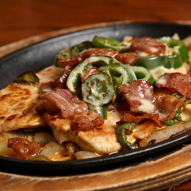 Pollo Laredo.